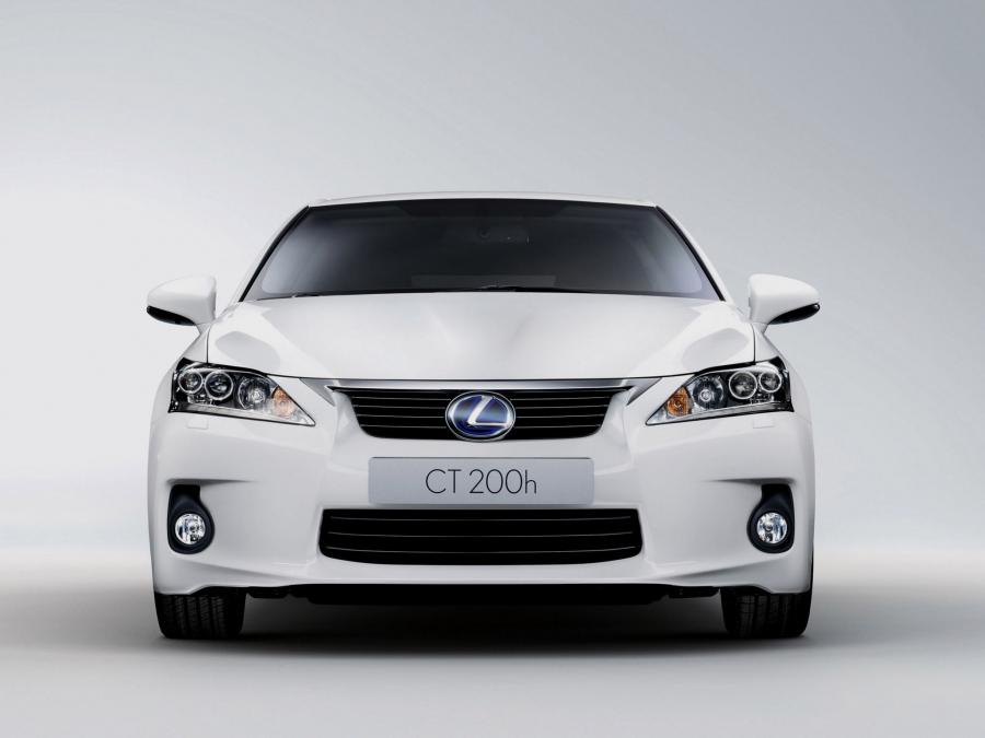  Lexus CT200h 2010 года  (фото 8 из 266)